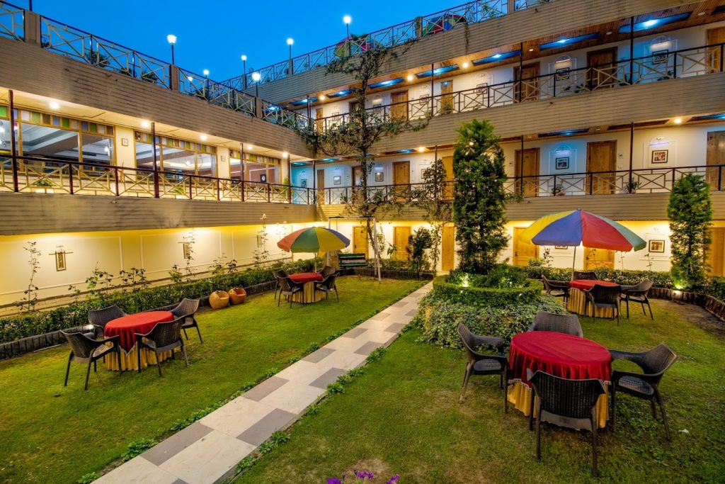 snow valley resort 5 star hotel in manali